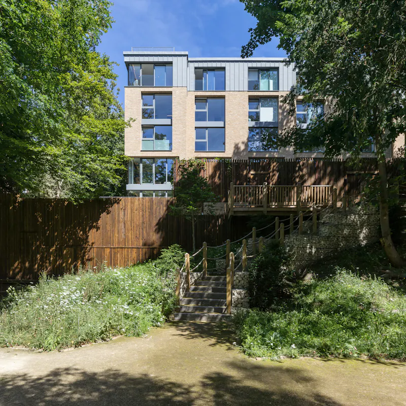 Striking modern Dulwich house, D2507 (photo 28)