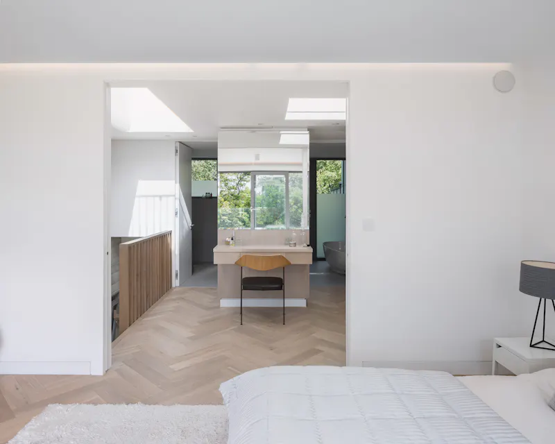 Striking modern Dulwich house, D2507 (photo 19)