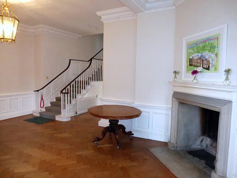Huge vacant Dulwich house, A1435 (photo 7)