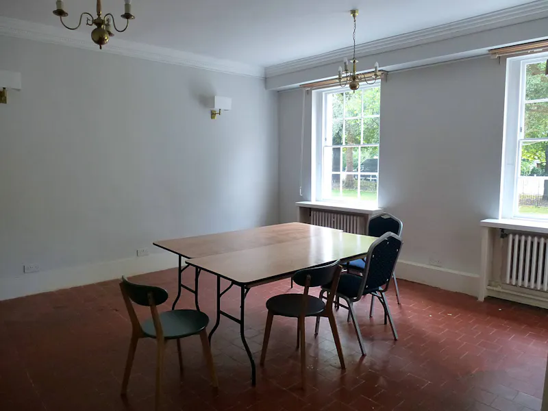Huge vacant Dulwich house, A1435 (photo 23)
