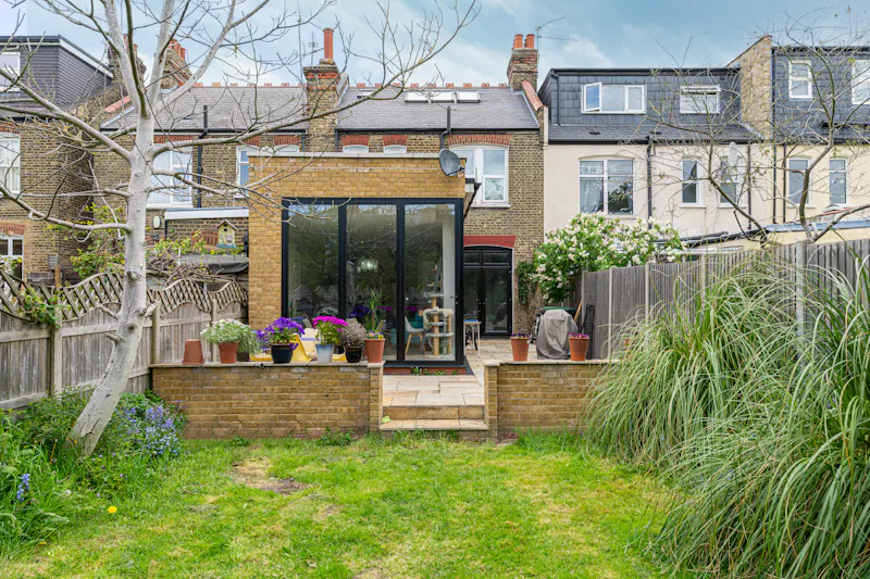 Colourful flat in Palmers Green, B1959 (photo 12)