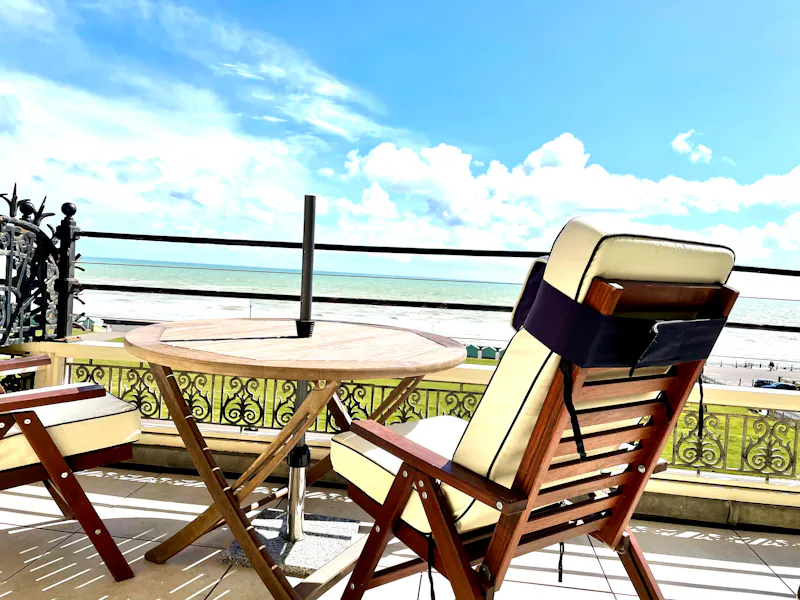 Views - sea at Hove Beachfront Flat, F1210 (photo 4)