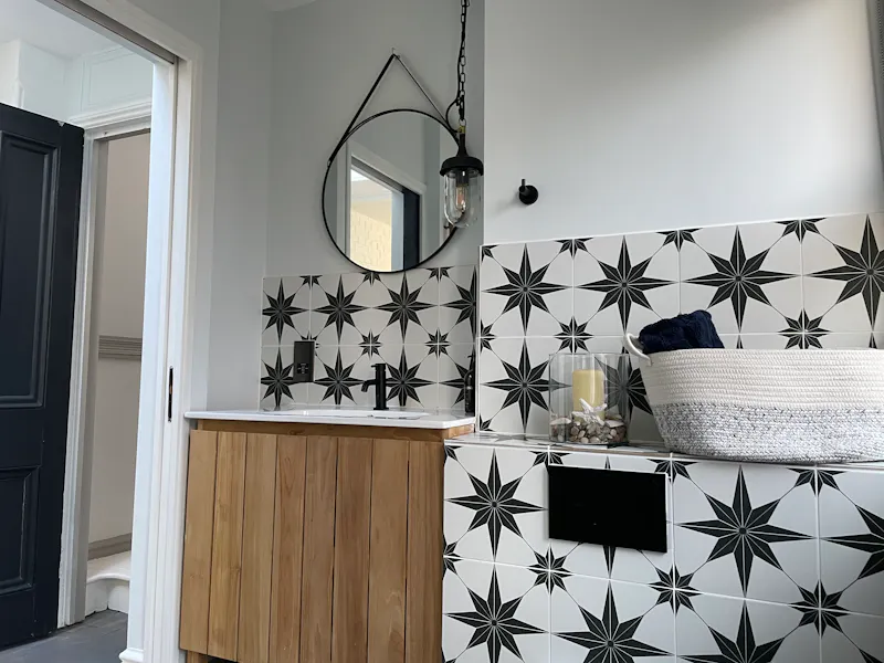Hove Beachfront Flat, F1210 (photo 23)