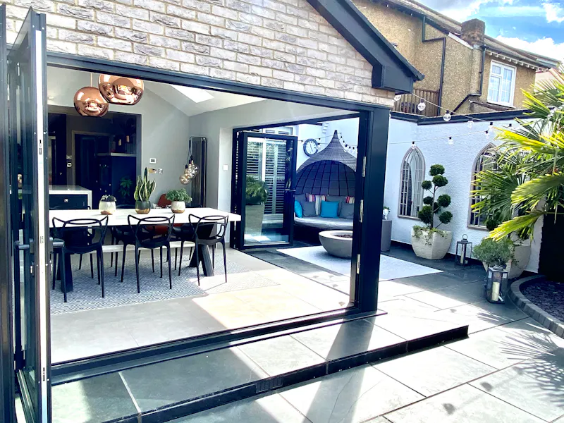 Chingford Luxury Home , E504 (photo 10)