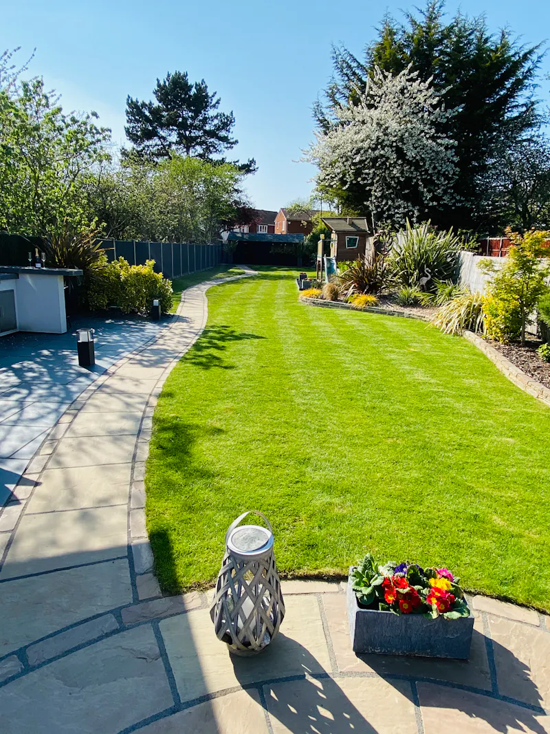 Garden at Chingford Luxury Home , E504 (photo 26)