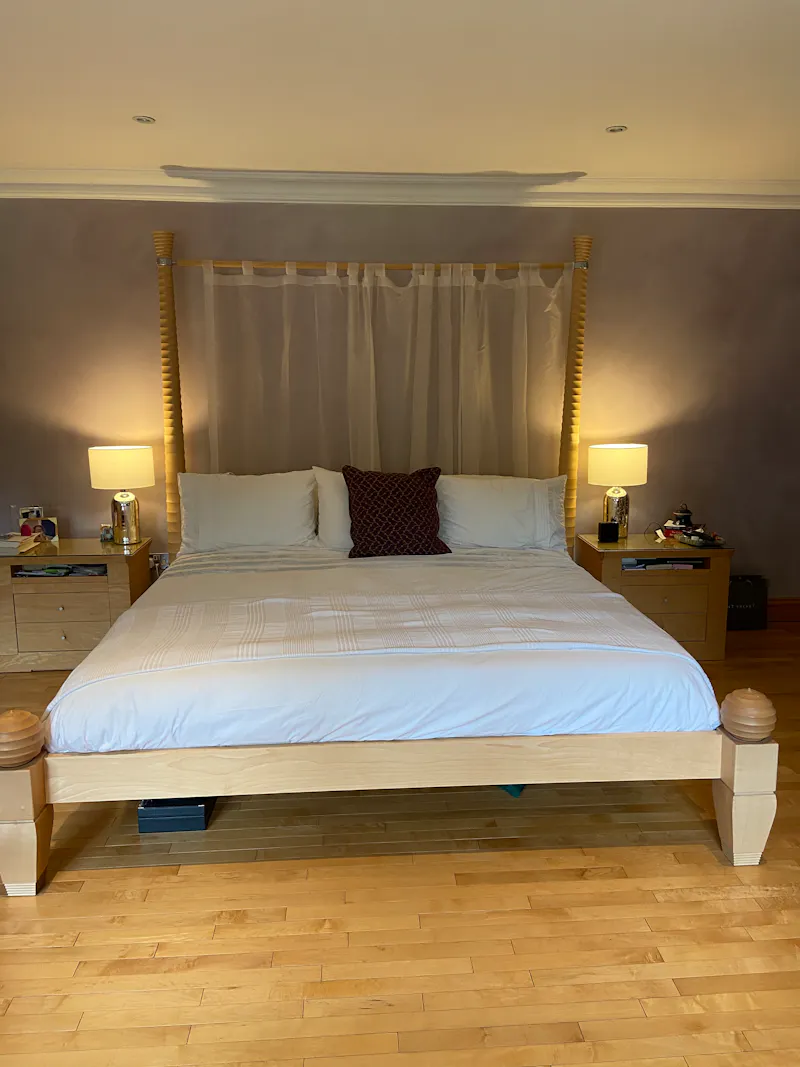 Stoke Poges modern mansion, D2100 (photo 14)
