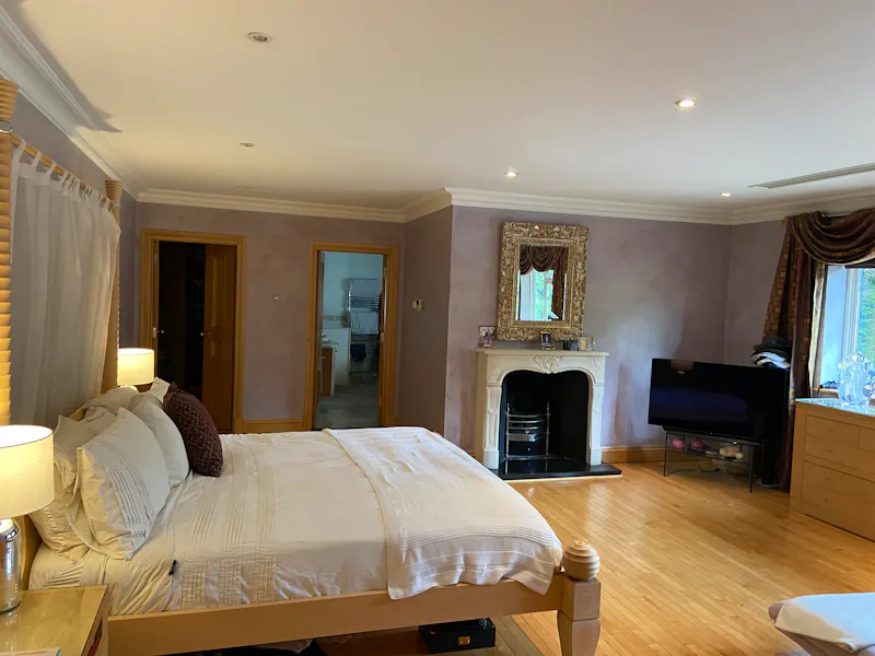 Bedroom - main at Stoke Poges modern mansion, D2100 (photo 13)