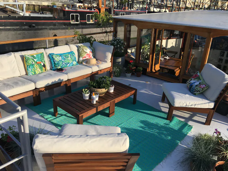 Terrace/Patio at Battersea houseboat, HSE27 (photo 13)