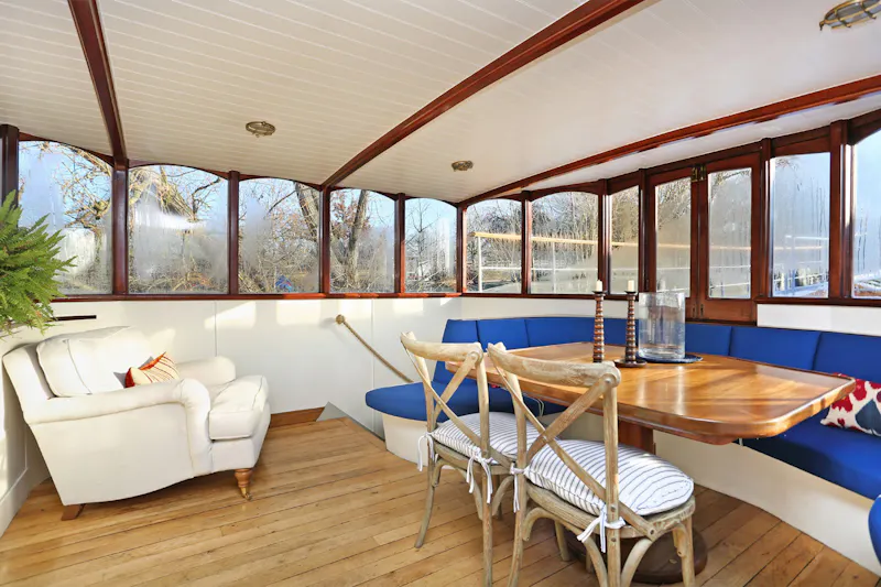 Battersea houseboat, HSE27 (photo 4)