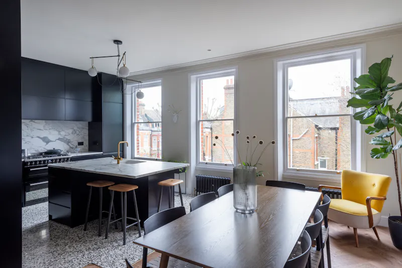 Kitchen at Spacious Highbury Apartment, D2510 (photo 10)