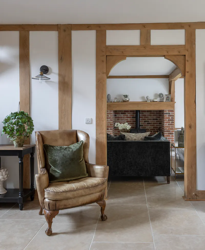 Modern Woldingham house, D2494 (photo 4)