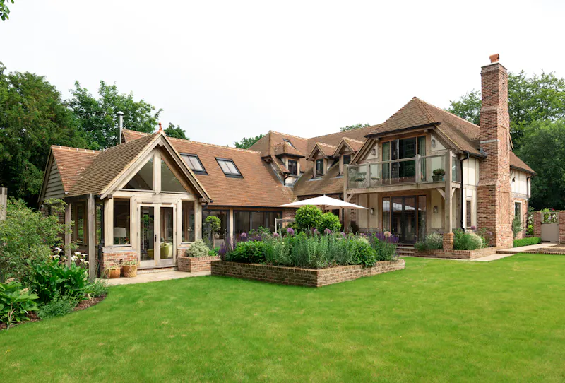 Modern Woldingham house, D2494 (photo 59)