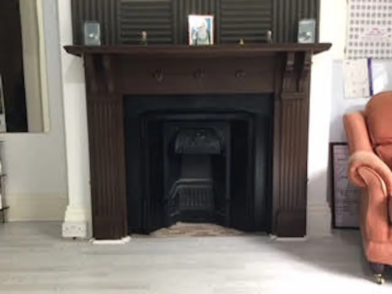 Fireplace at Leicestershire country house, E485 (photo 5)