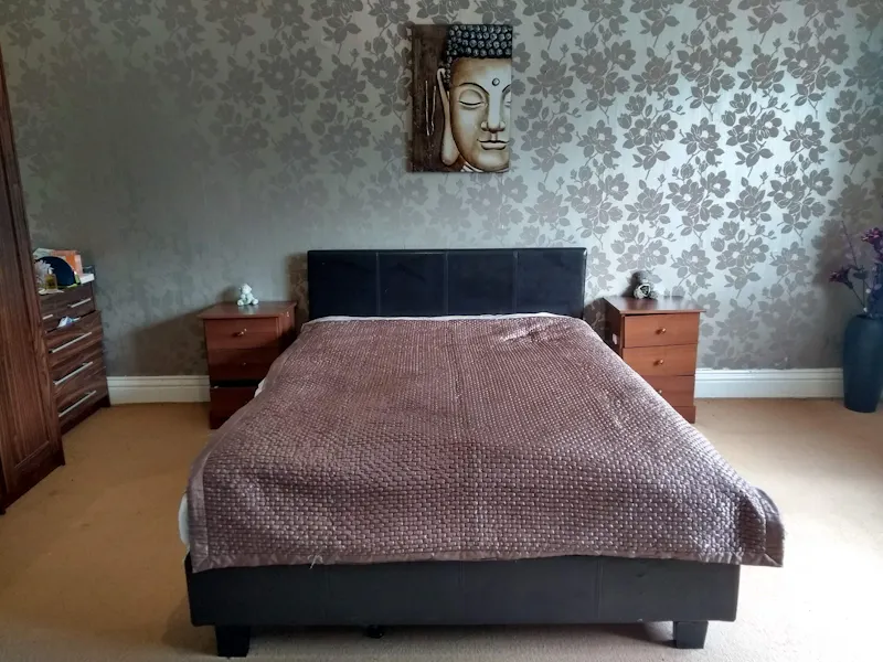 Bedroom at Leicestershire country house, E485 (photo 21)