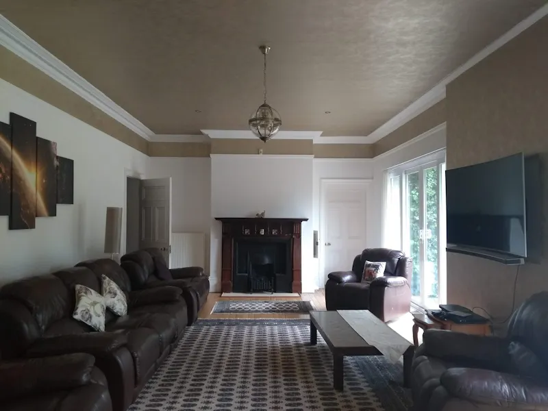 Living Room at Leicestershire country house, E485 (photo 4)
