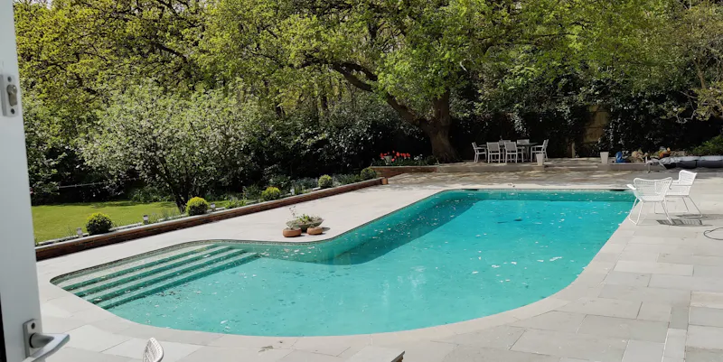 Swimming pool - outdoor at Authentic 60s Streatham house, D2128 (photo 52)