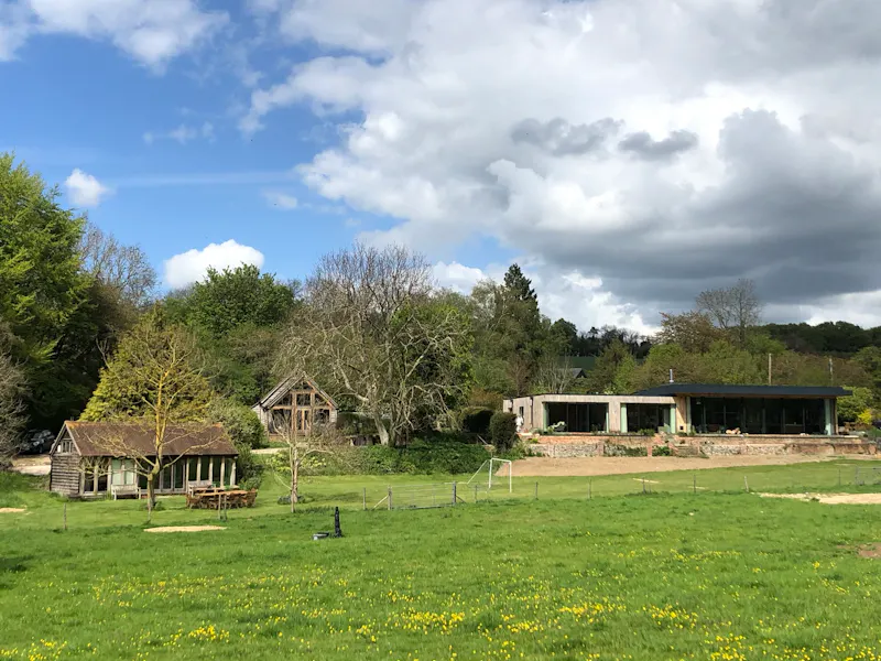 Garden at Stunning modern farm Nuffield, D2508 (photo 58)
