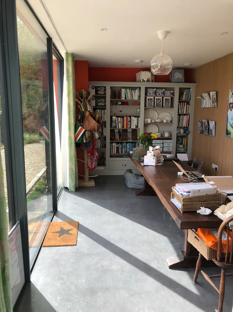 Study at Stunning modern farm Nuffield, D2508 (photo 33)