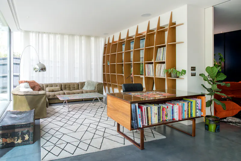 Living Room at Minimal Herne Hill House , K389 (photo 13)