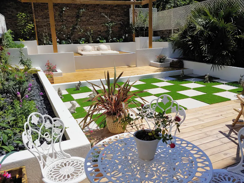 Terrace/Patio at Colourful Kensal Green apartment, F1189 (photo 39)