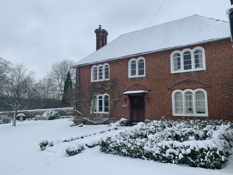 Georgian house near Ashford, A1553 (photo 19)