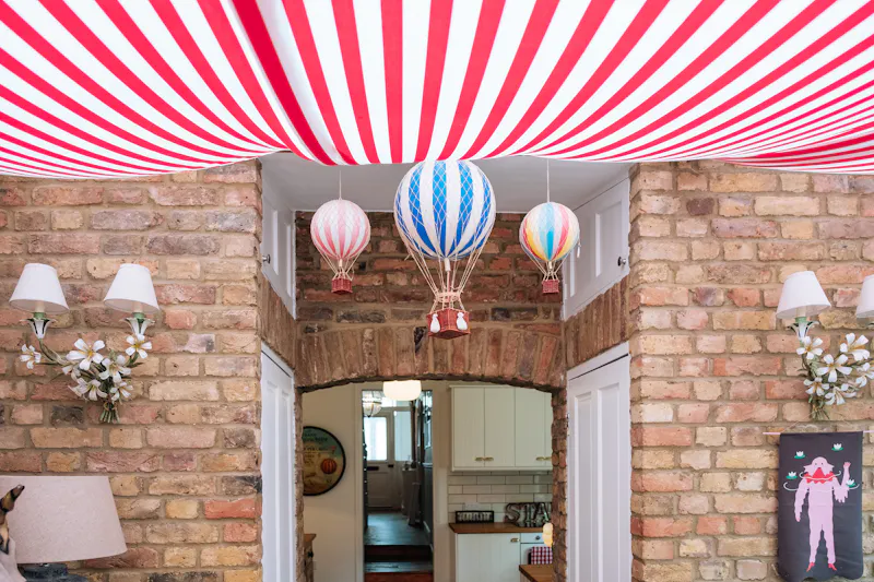 Quirky Victorian Leyton house, B1865 (photo 159)