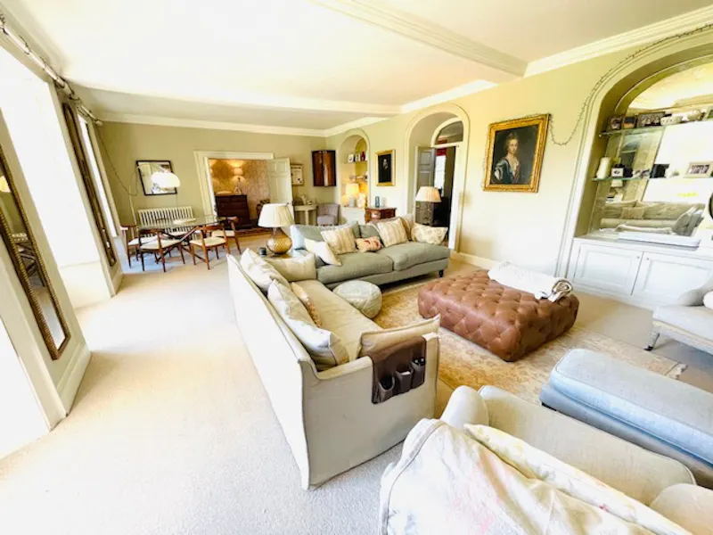Sitting room at Country house near Peterborough, A1554 (photo 4)