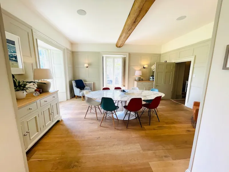 Dining room at Country house near Peterborough, A1554 (photo 3)