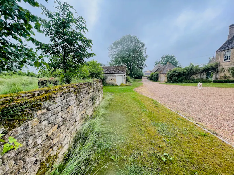 Country house near Peterborough, A1554 (photo 27)