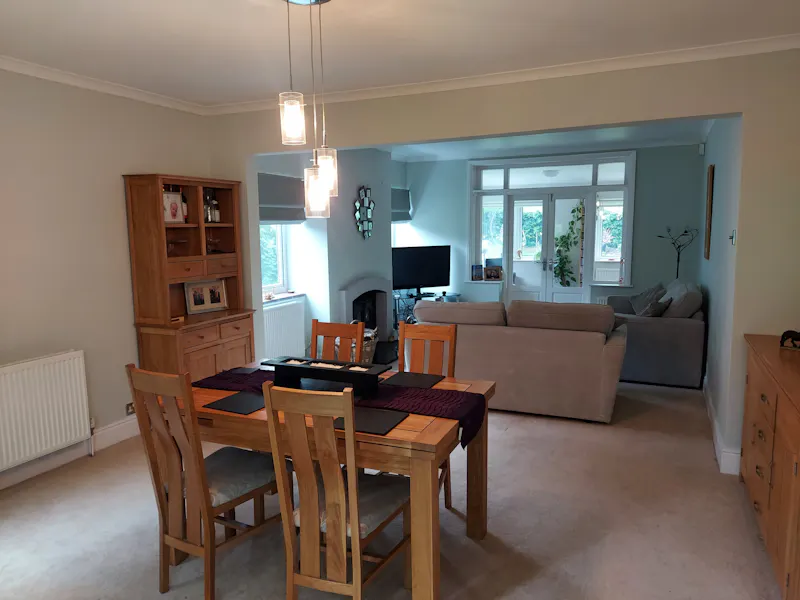 1930s house in Lilley, D2554 (photo 5)