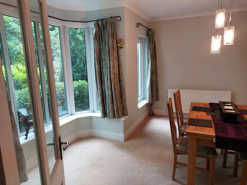 1930s house in Lilley, D2554 (photo 6)