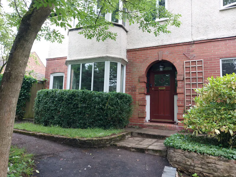 1930s house in Lilley, D2554 (photo 44)