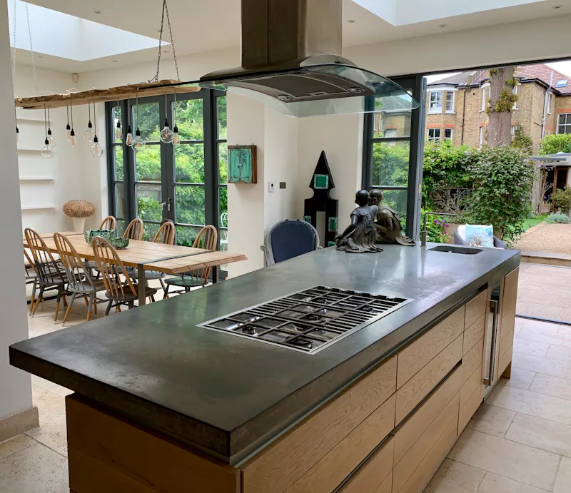 Kitchen at Luxe terrace house Streatham, B1916 (photo 3)
