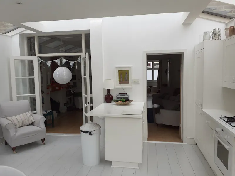 Modern and open-plan in Acton, E287 (photo 23)
