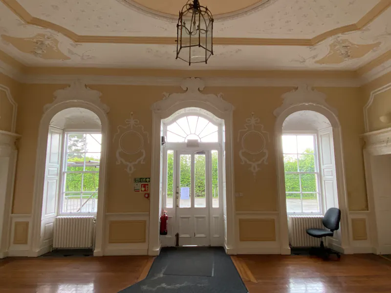 Entrance hall at Georgian hospital Gisburn, A1558 (photo 4)