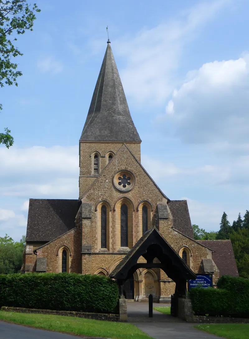 Shackleford village church , CH116 (photo 1)