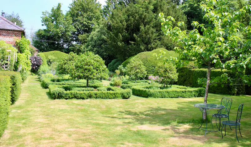 Views - country at Country house Itchen Stoke, C923 (photo 23)