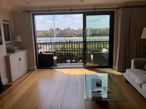 Townhouse in Limehouse, D2553