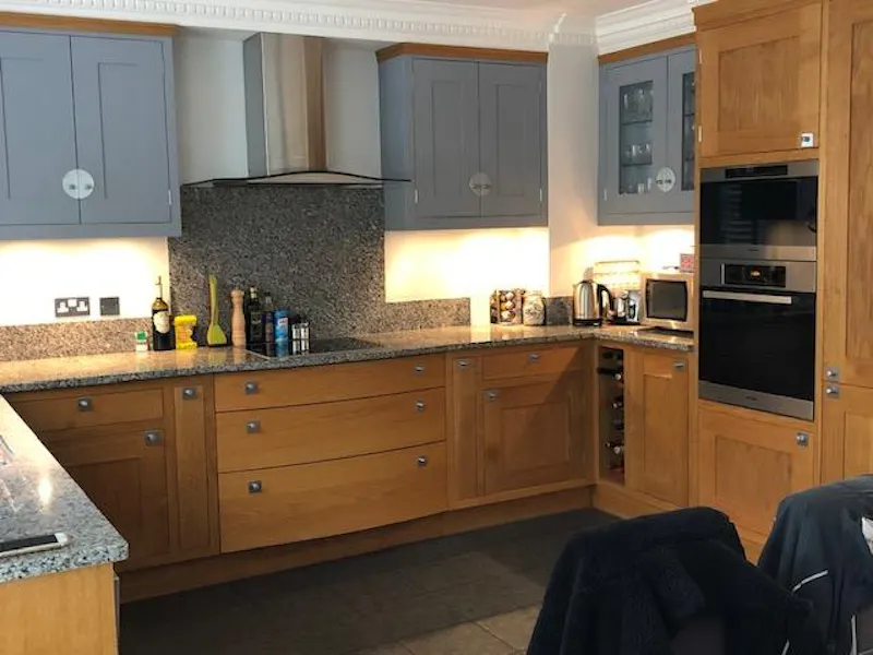 Kitchen at Townhouse in Limehouse, D2553 (photo 6)