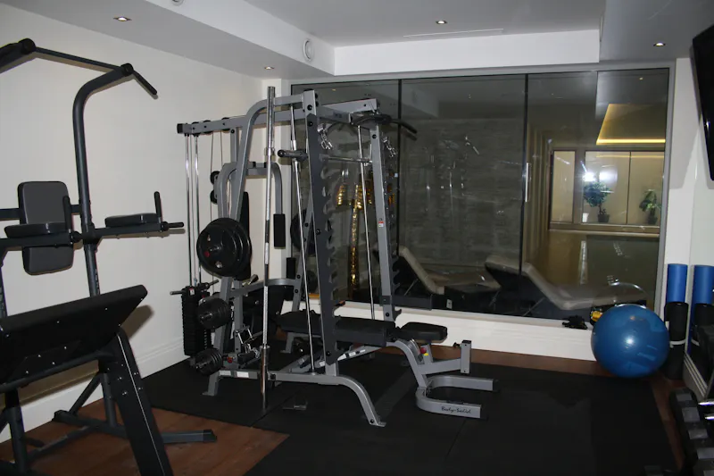 Gym at Striking Kingston mansion, D2515 (photo 91)