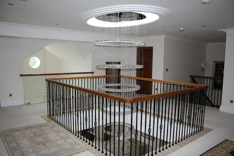 Striking Kingston mansion, D2515 (photo 107)
