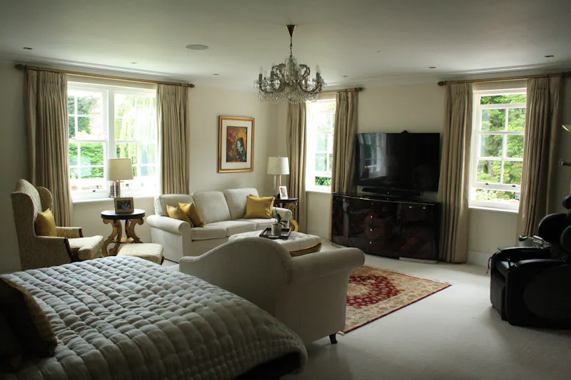 Striking Kingston mansion, D2515 (photo 80)