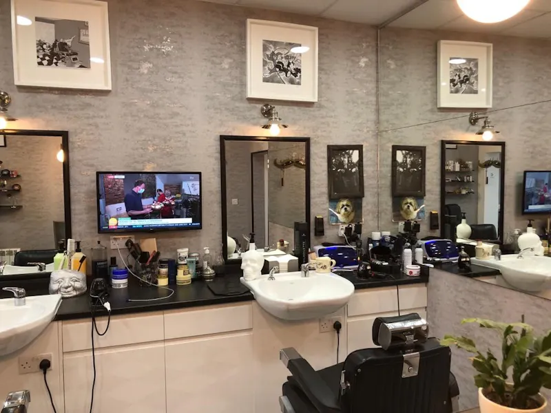 Barbershop in Camden, SHOP43 (photo 5)
