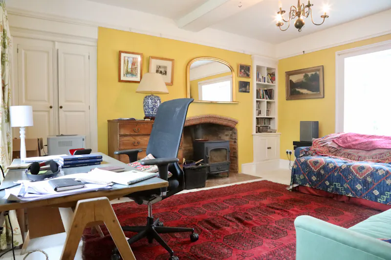 Large farmhouse near Witney, L722 (photo 12)