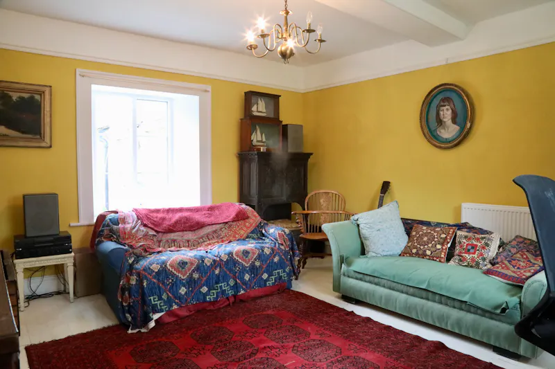 Large farmhouse near Witney, L722 (photo 11)