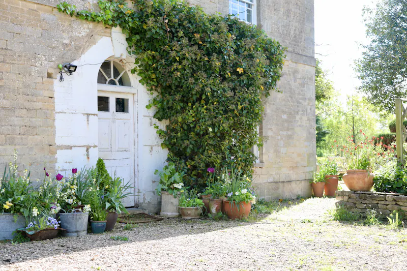 Large farmhouse near Witney, L722 (photo 48)