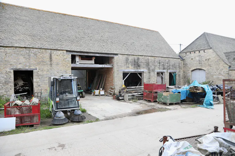 Stable / Outbuildings at Tile factory Oxfordshire, L725 (photo 89)