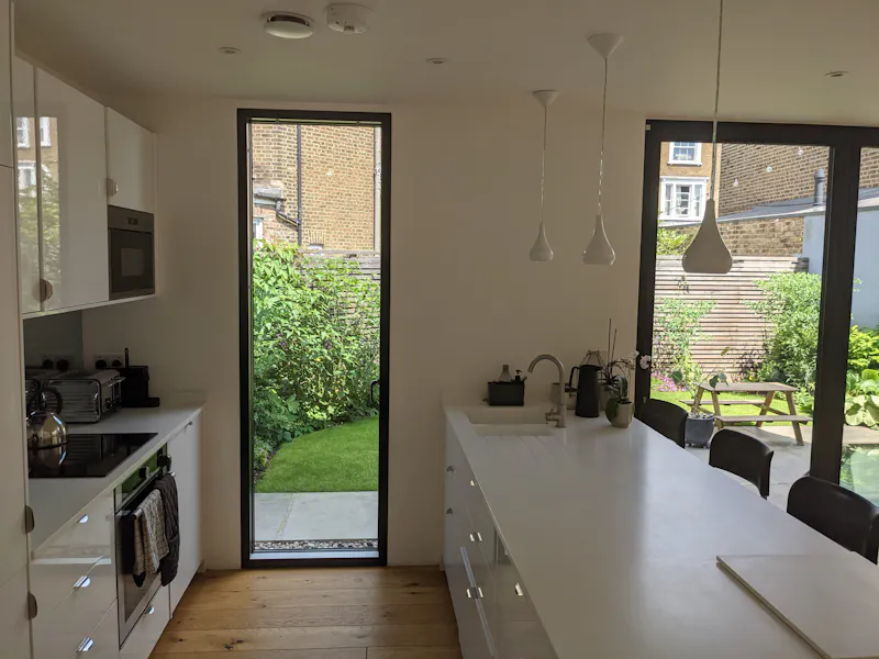 New-build mews in Finsbury, D2525 (photo 4)
