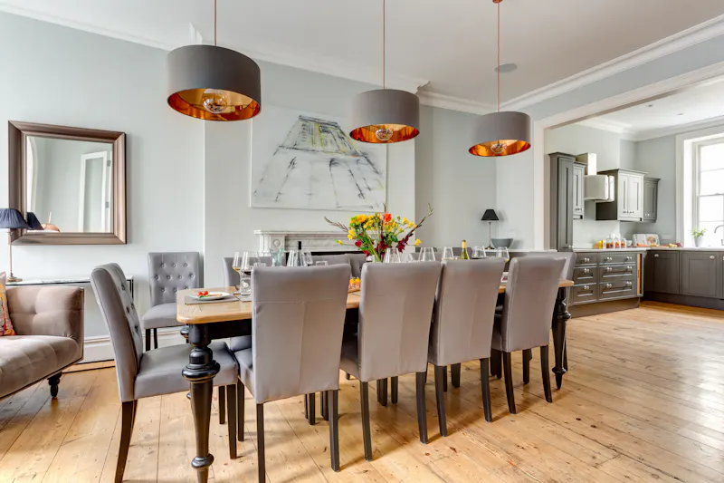 Dining room at Brighton Kemptown townhouse, B1943 (photo 2)