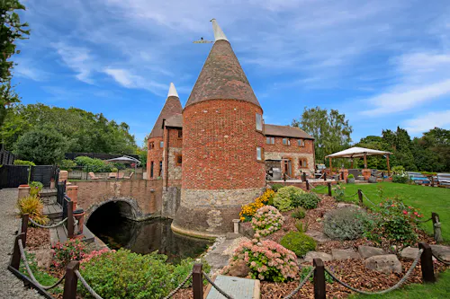 Converted oast house in Burham , D2560